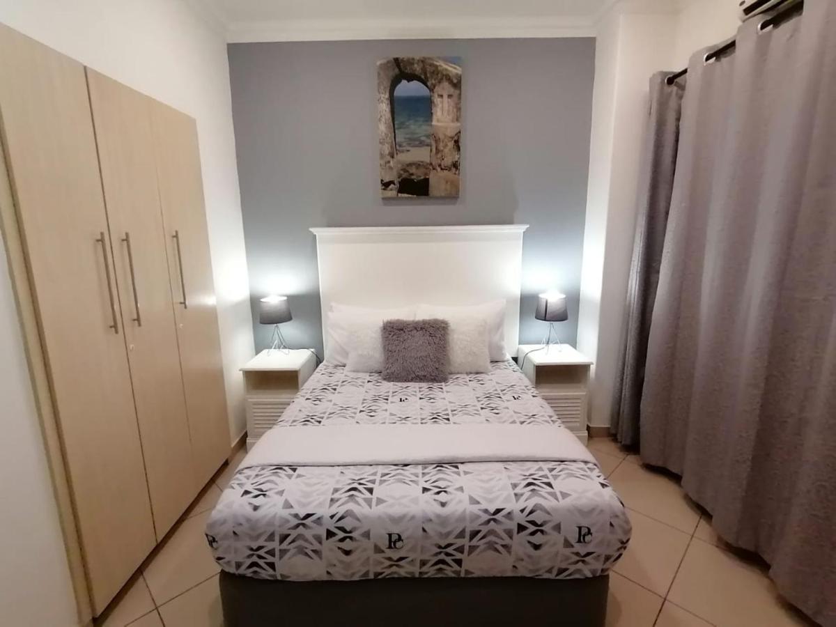 Palm View Guest House Pretoria-Noord エクステリア 写真
