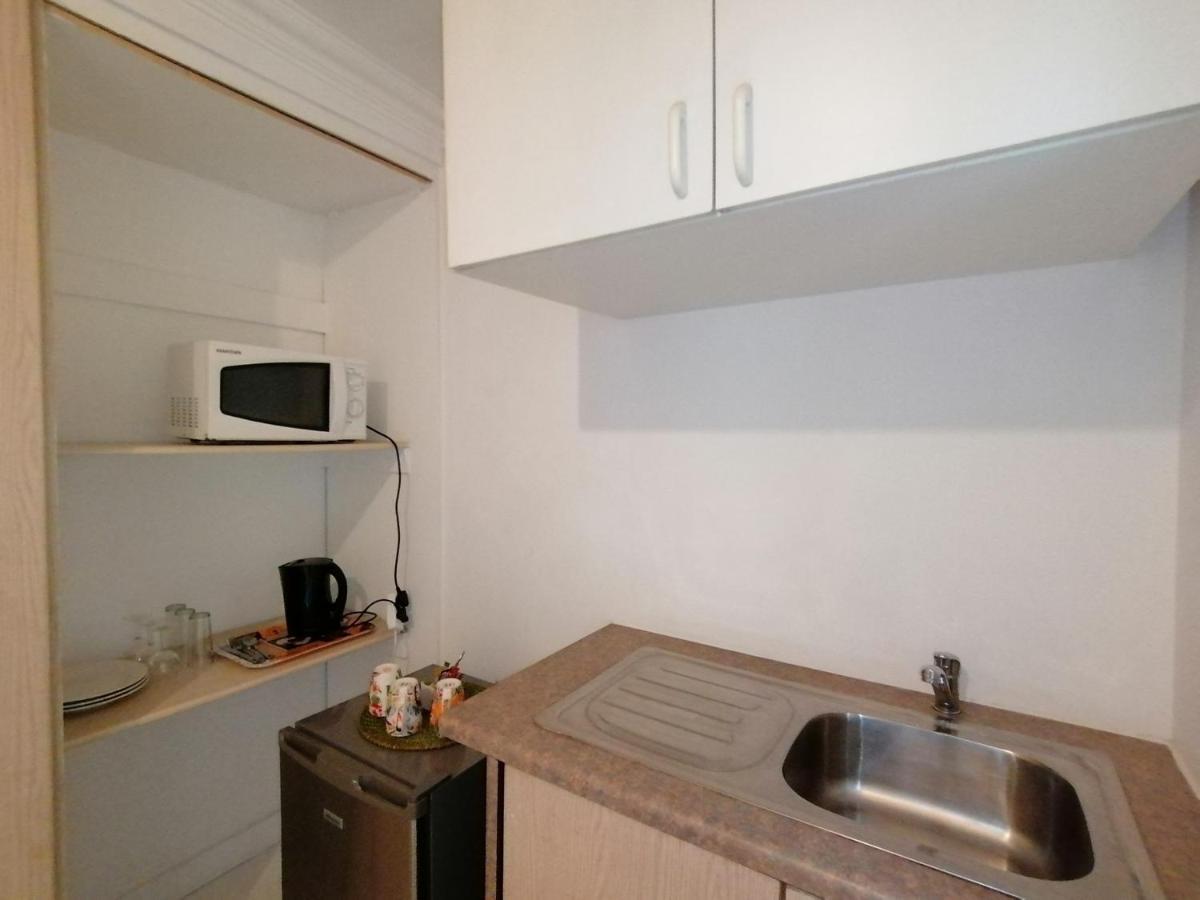 Palm View Guest House Pretoria-Noord エクステリア 写真